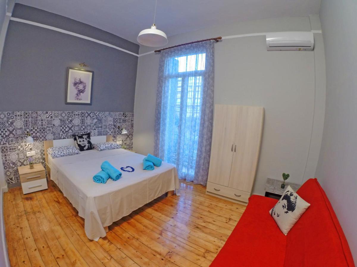 Ferienwohnung Antigonidon Skyline View Penthouse Thessaloniki Exterior foto